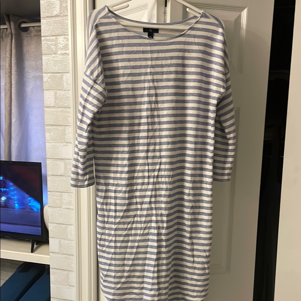 GAP Blue and White Dolman Sleeve Dress